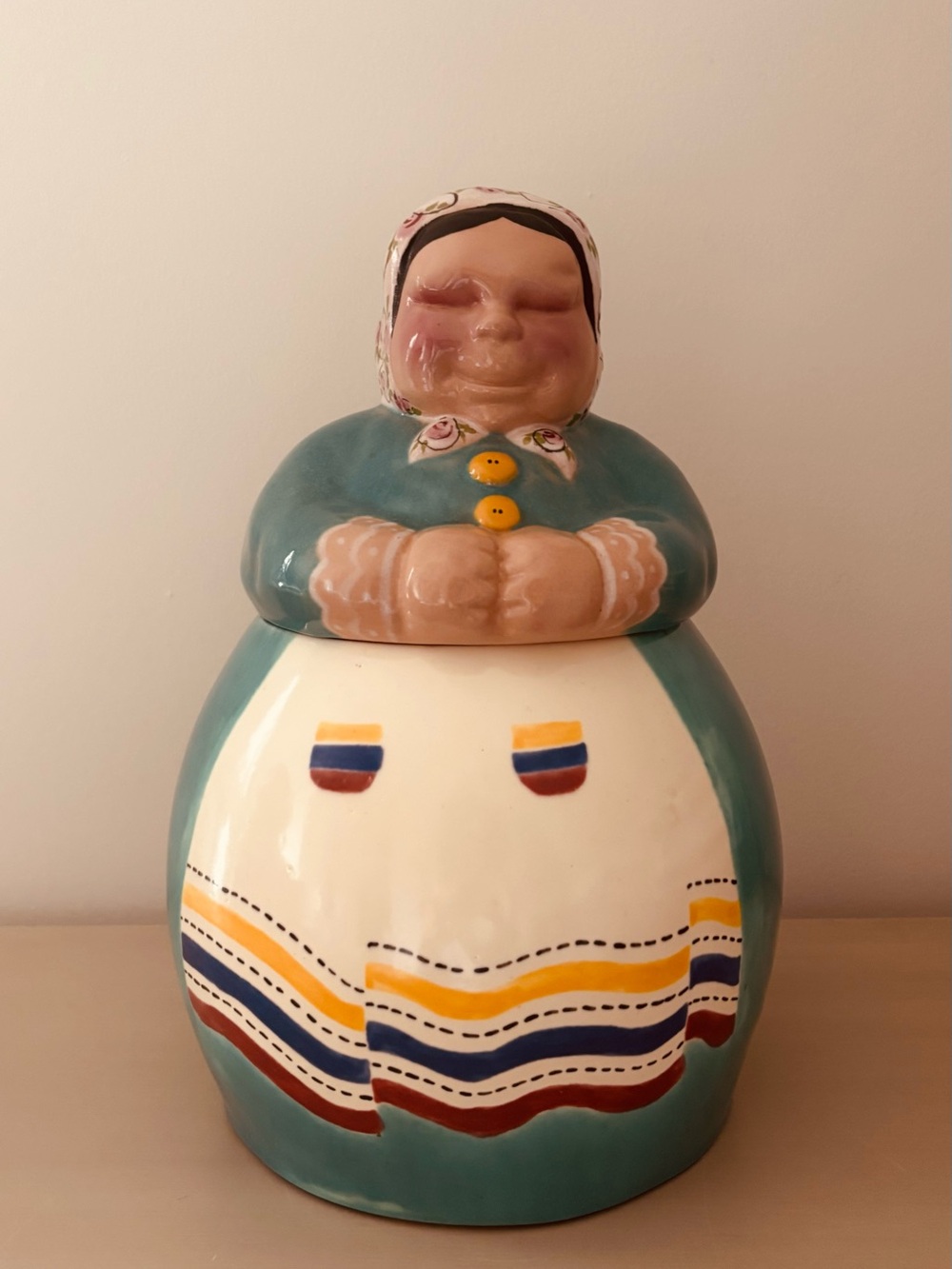 Vintage Brayton Laguna Grandma Cookie Jar